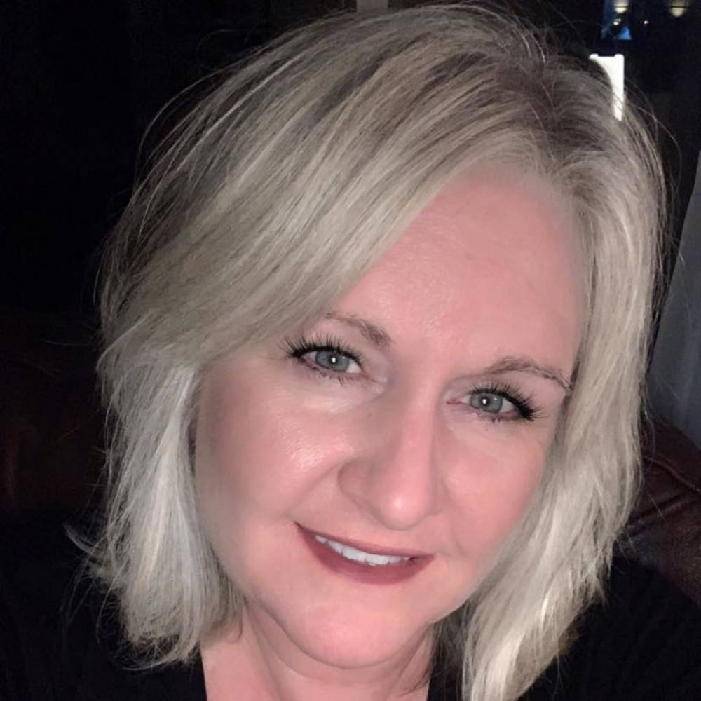 Meet your Posher, Carie